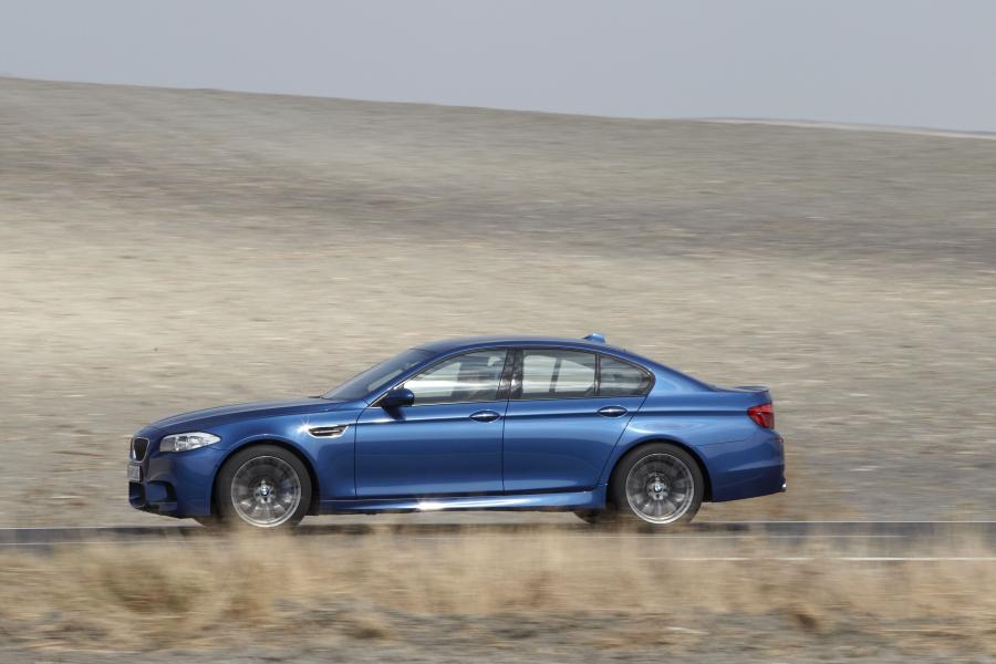  BMW M5 2011 года  (фото 103 из 344)